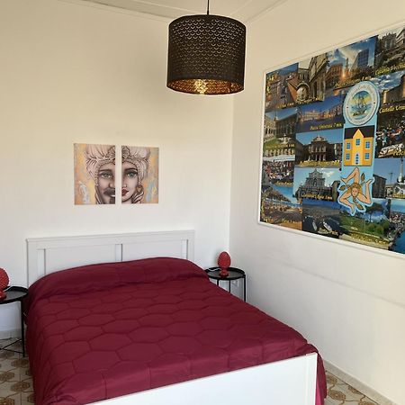 Апартаменты Mary'S Center House Катания Экстерьер фото